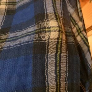 Flannel size medium or small in my opinion